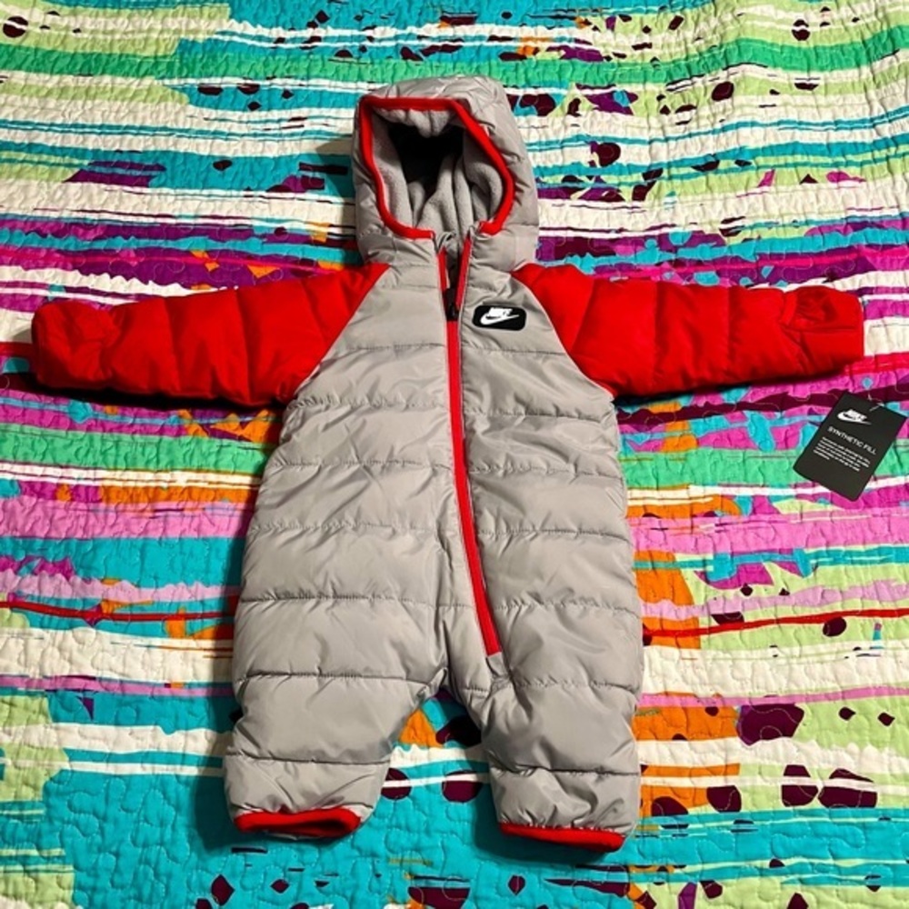 Brand New NIKE Baby Snowsuit. Size 3M.